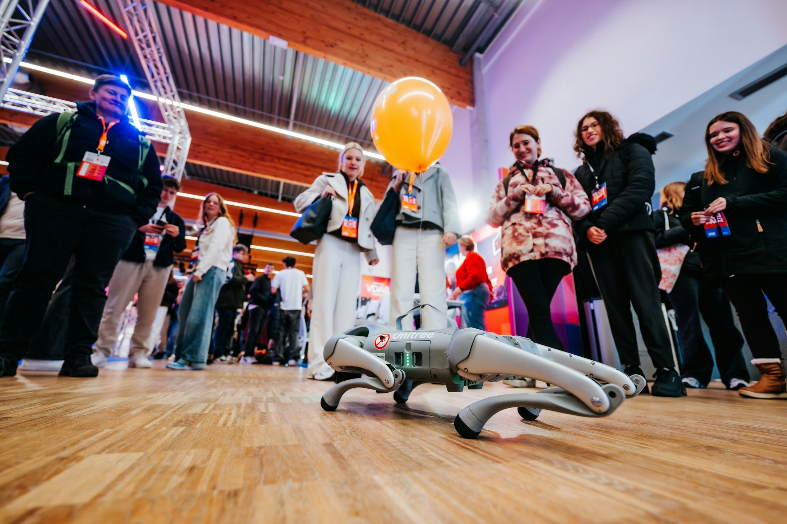 TechFair Robothond wify Technopolis