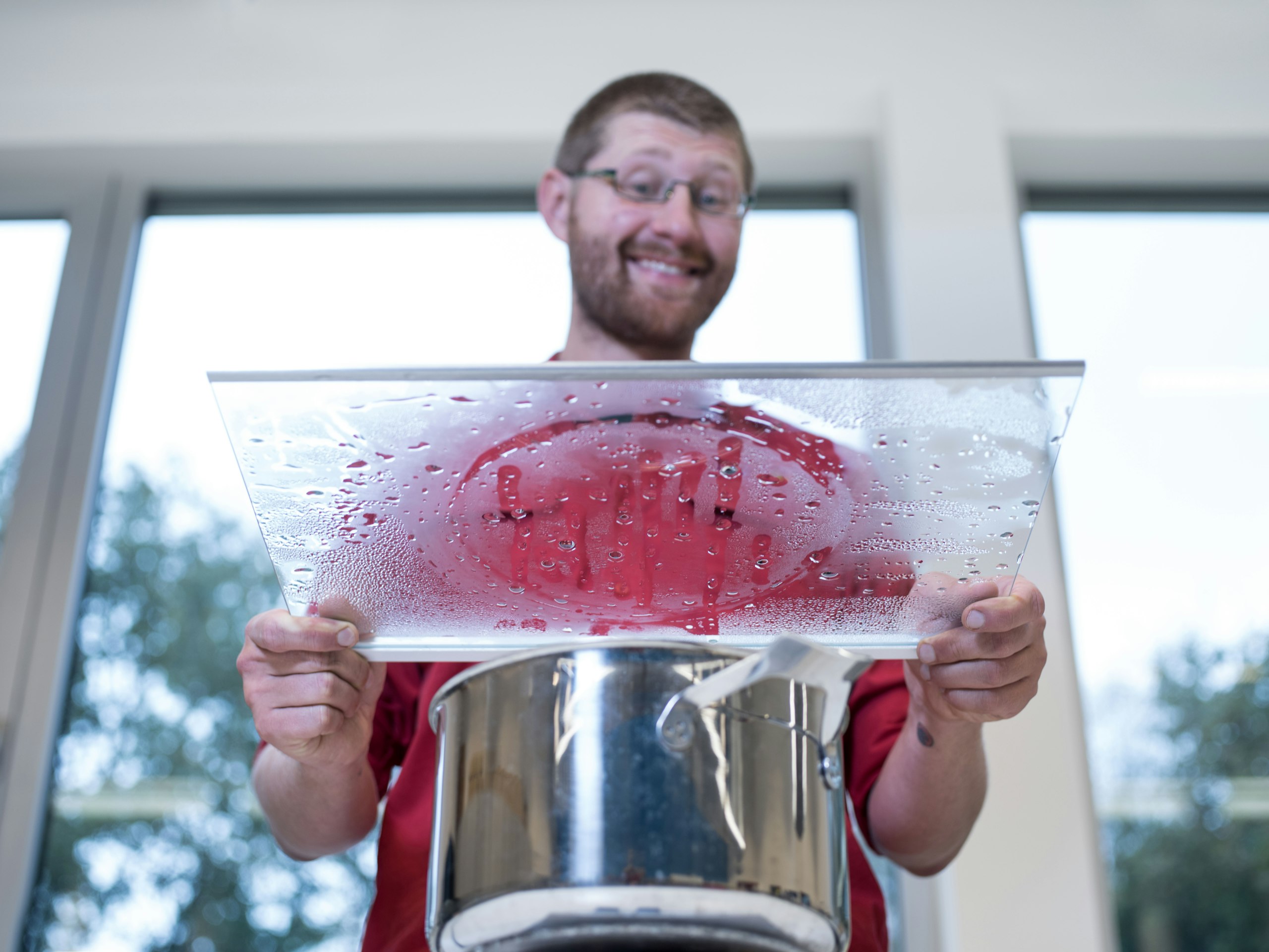 Het regent in de keuken 3